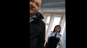 В Кирове родители избили учительницу и её адвоката прямо в школе