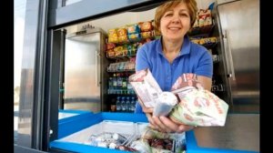 Как работают и на, что живут продавцы мороженного в Москве