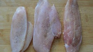 Куриные грудки в панировке