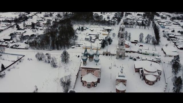 Храмовый комплекс церквей в селе Васильевское. Шуйский район. Ивановская область [4K]