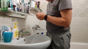 Как вытащить ластик из крана?(я сломал кран)(кран сломал меня) РЖАКА СМЕЯКА