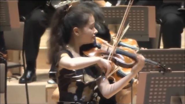 Anna Savkina plays Szymanowski - Violin Concerto No.1 Op.35