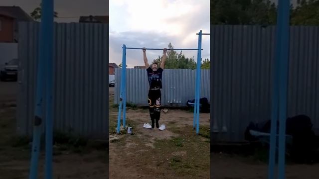 Подтягивания на перекладине 33 раза(техника многоборья) смотреть онлайн