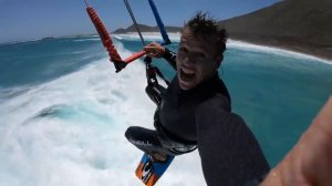 Jumping over BIG waves KEVVLOG #227