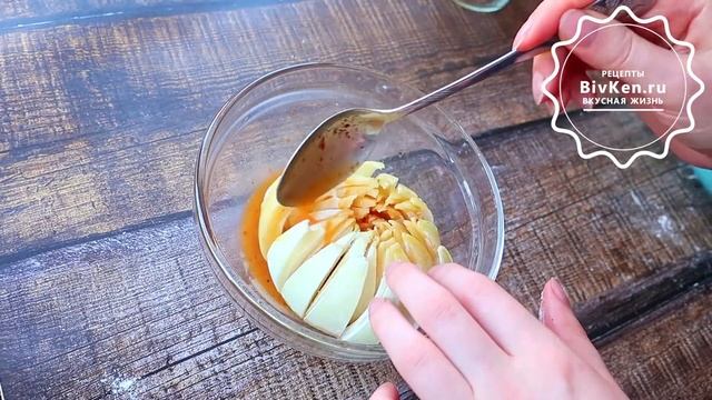 ХРИЗАНТЕМА В ДУХОВКЕ вкусная хрустящая закуска к пиву в кляре / Цветы из лука смотреть онлайн