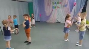 Коммуникативный танец Весельчак