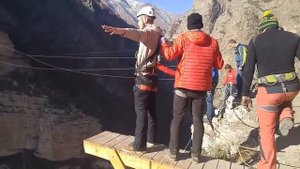 Роупджампинг Чегем 250 Saltar la cuerda en Rusia Ropejumping in Russia