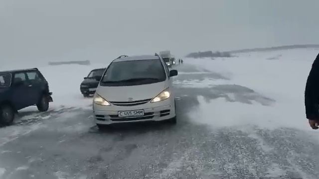 Трасса между Антоновкой и Володаровкой смотреть онлайн