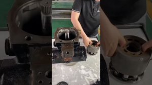 repair a rexroth A4VG125 hydraulic pump
