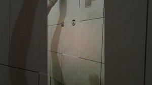 Как правильно затирать швы на плитке на стене?