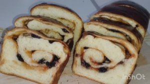 Делюсь рецептом девочки 👍Рулет с повидлом и изюмом