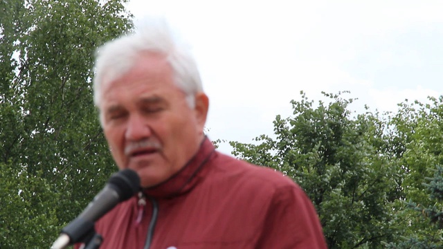 Выступление на Митинге в поддержку ДНР и ЛНР (Подлесный) смотреть онлайн