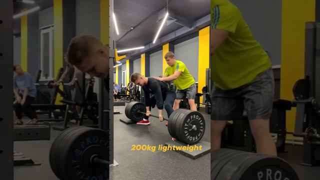 Сколько поднял школьник!? Deadlift 200KG(441lbs) per 16 y.o.