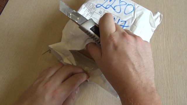 Lenovo power bank 7800 Ма/ч и светодиодные лампы. смотреть онлайн