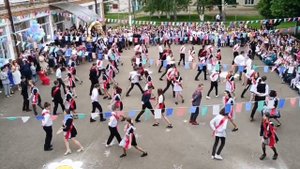 Самый красивый вальс выпускников