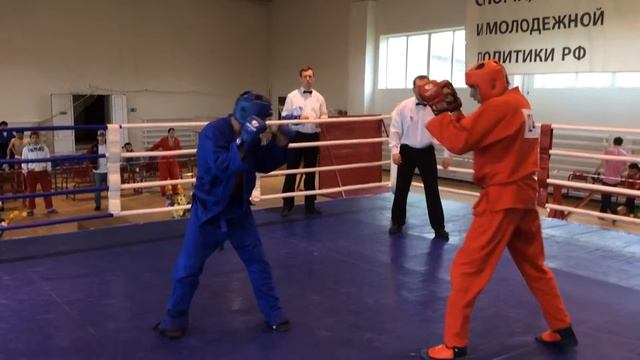 Залим Бетуганов 6.1 - Универсальный Бой смотреть онлайн