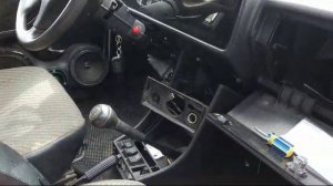 Меняем блок предохранителей на ВАЗ 2107 и магнитолу