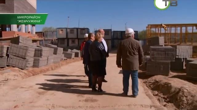 Осмотр строящихся ГК "ПЖИ" объектов главой города Серпухов. Сюжет 2. смотреть онлайн