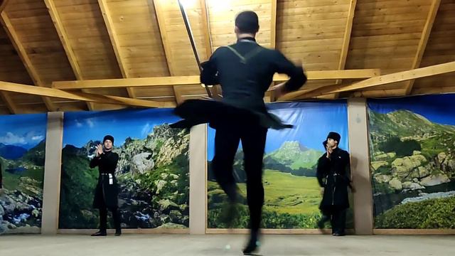 Абхазия,застолье на 1000 человек, а где вы такое встречали???. смотреть онлайн