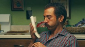 По какому коду звонить в Оман? || Фрагмент