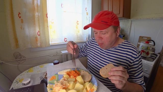 #mukbang #ASMR #food Картошка и салаты- всё импортное. Где российские овощи?! 1375