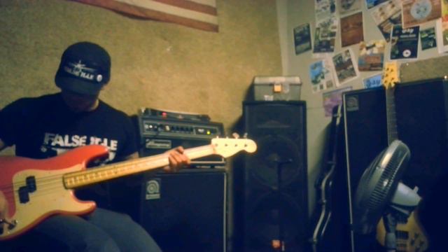 Fender Road Worn P Bass in Fiesta Red REVIEW смотреть онлайн