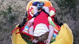 ВЕЧЕР С РЕБОРНАМИ НА ДАЧЕ / прогулка в коляске / Кевин намочил штаны / куклы реборн