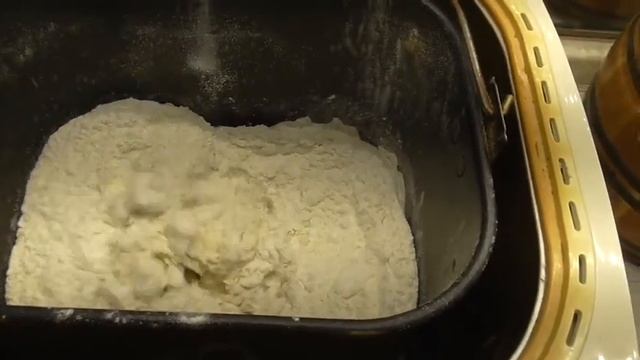 Выпечка хлеба в ХЛЕБОПЕЧКЕ смотреть онлайн