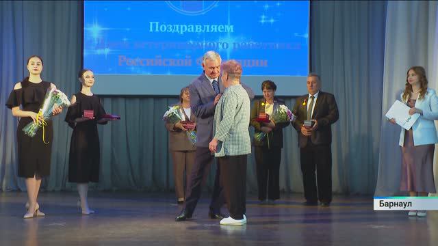 В Барнауле наградили лучших работников ветеринарной службы