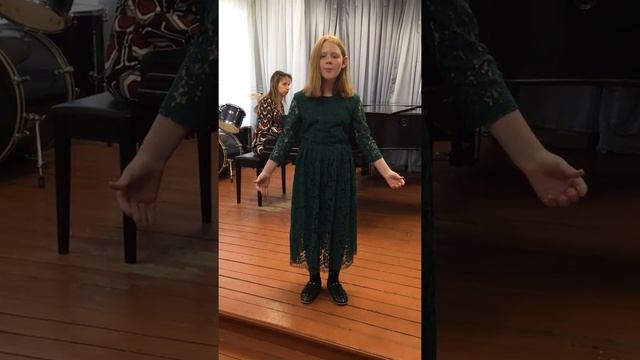 Гавриш-Хахлынова София 11лет Немецкая народная песня в обработке К. Молчанова "Тки, дочка" смотреть онлайн