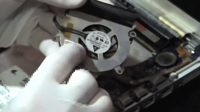 How To Clean MacBook Fan (MacBook Pro 15" 4,1 Early 2008) смотреть онлайн