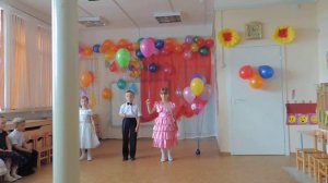 Трогателный выход выпускников на выпукном в детском саду