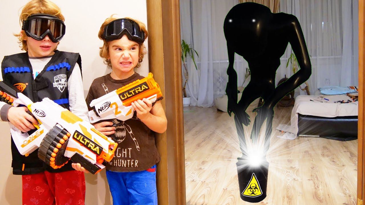 Nerf Ultra Game Cупер Лев и Глеб против странного Сиреноголового Black Siren Head смотреть онлайн