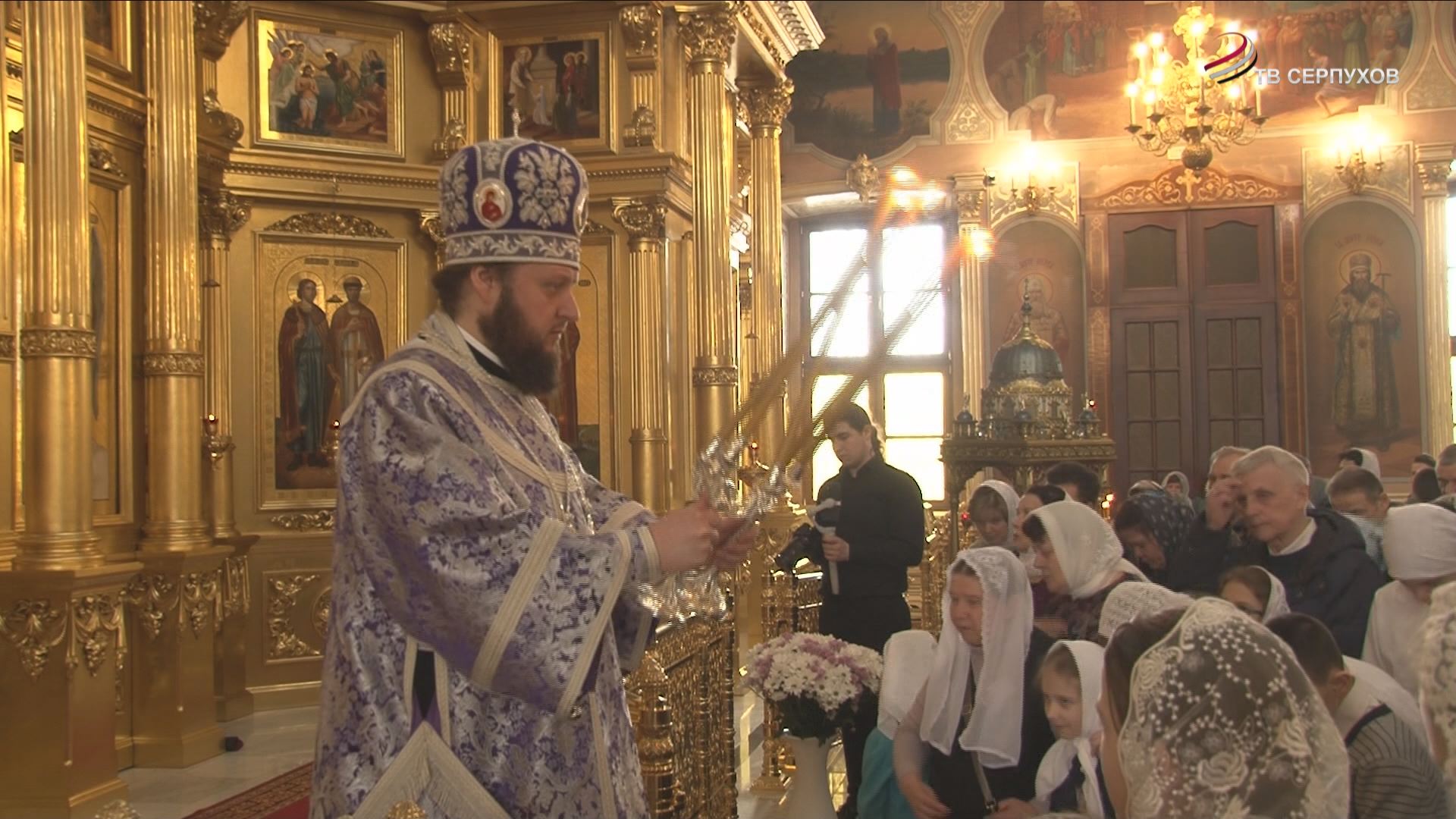 Служба в церкви на Николу зимнего