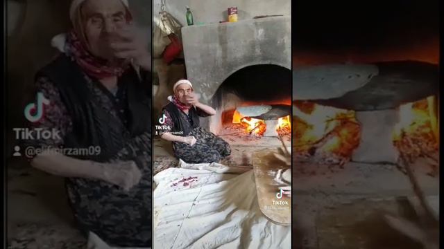 Бабушка кайфует 💪😁
