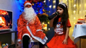 С Новым годом, Москва!С Новым годом, страна!С Новым годом, планета Земля!С Новым годом, друзья!