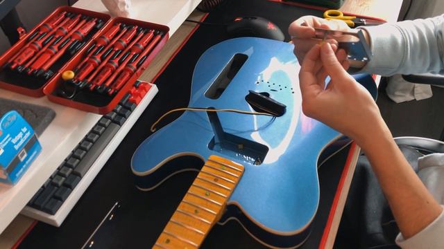 Fender Partscaster Telecaster Esquire build! + demo (Seymour Duncan Vintage for Broadcaster pickup) смотреть онлайн