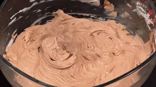 Snickers Käsekuchen, der in deinem Mund schmilzt! 5-Minuten-Rezept! Sie werden staunen! смотреть онлайн