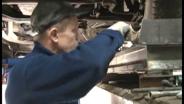 Профессия АВТОСЛЕСАРЬ смотреть онлайн