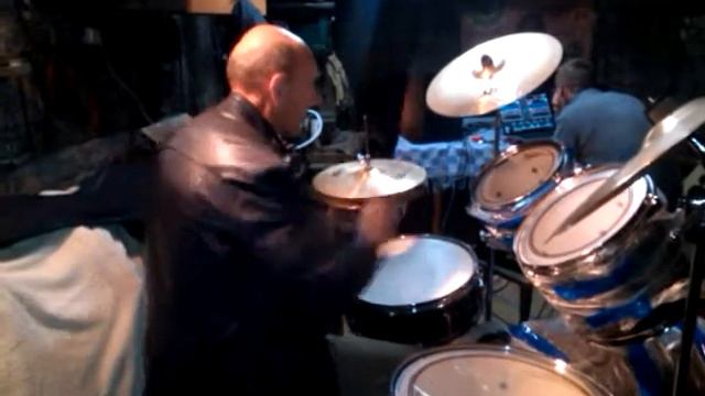 барабаны смотреть онлайн