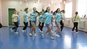 как мы танцевали под песню выше неба паруса