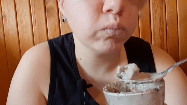 Глиняный коктель с Уральской. #asmr #crunch #mukbang #chalk #хруст #мел #еммел #природныймел