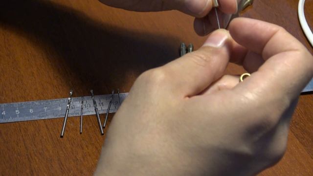 Мини дрель и свёрла 0.5-3.0 мм смотреть онлайн