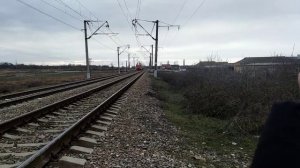 ЭП1П-028 с пассажирским поездом Москва-Дербент