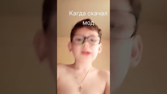 вы видите что что описание наверху видео