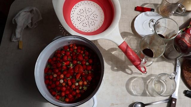 Как правильно мыть клубнику смотреть онлайн