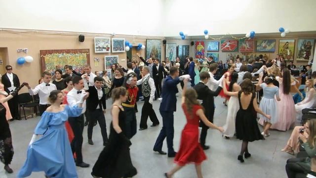 Ручеек. Новогодний студенческий бал РГУ им. А.Н. Косыгина 24.12.16 г. смотреть онлайн