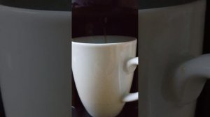 Заваривание кофе в капельной кофеварке Kitfort KT-763 полностью