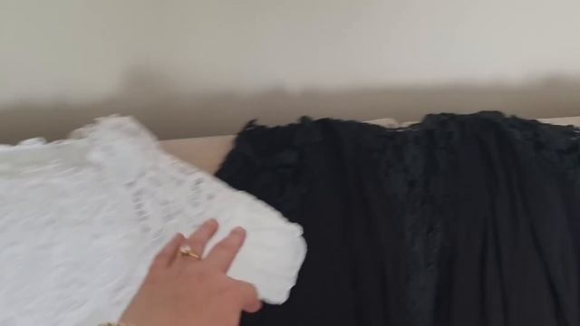 ЧТО ИЗ ВЕЩЕЙ БЕРУ С СОБОЙ В ОТЕЛЬ / СОБИРАЮ ЧЕМОДАНЫ смотреть онлайн