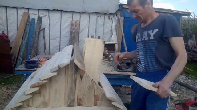 Избушка на курьих ножках,пригляделся "Хоромы"!